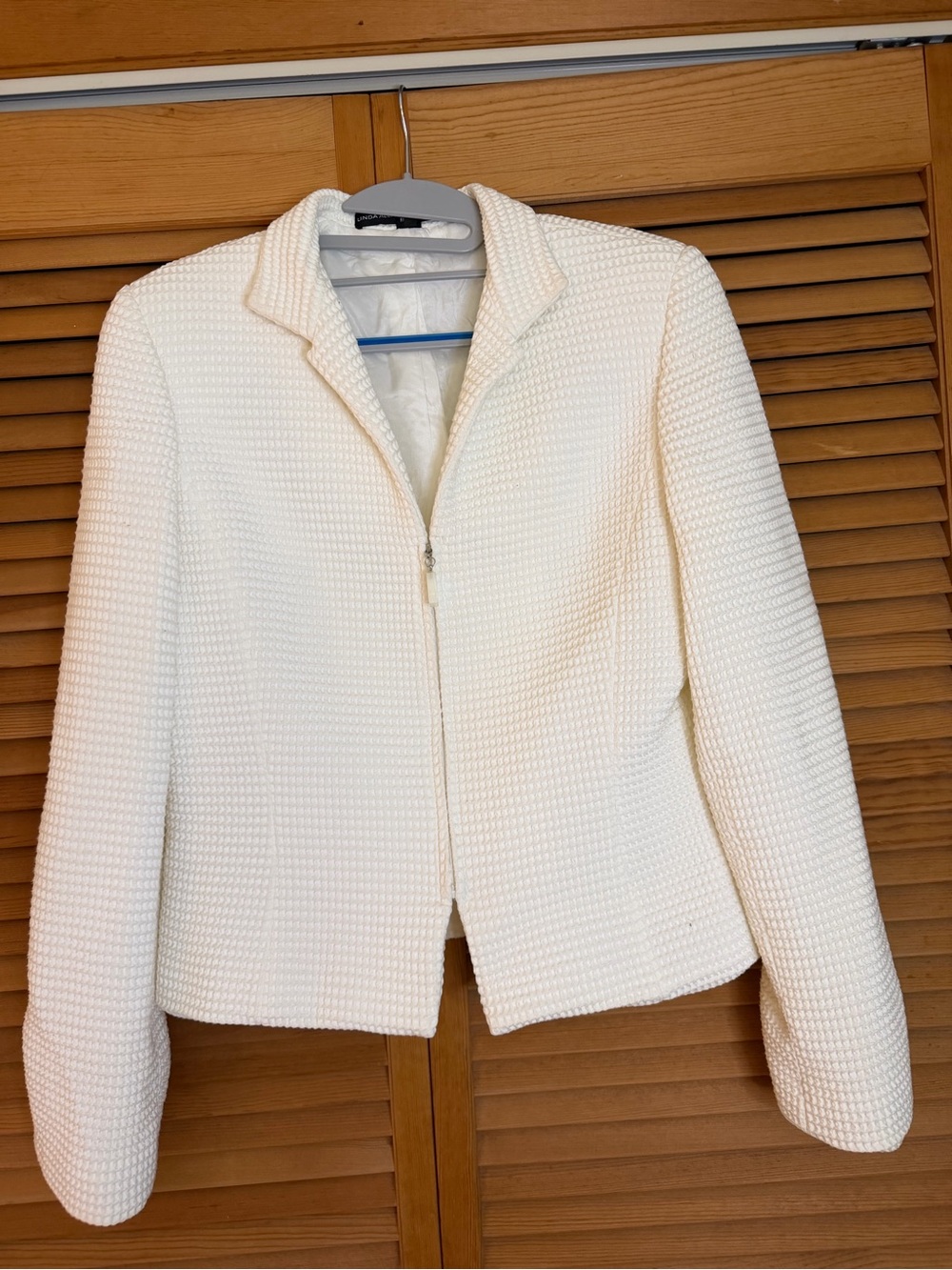 Women's Textured Zip-Front Blazer Jacket in White